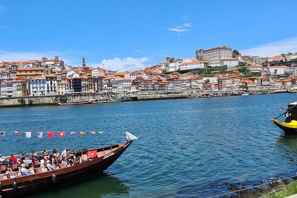 Bright Studio Near Douro River - With Balcony Porto Bagian luar foto