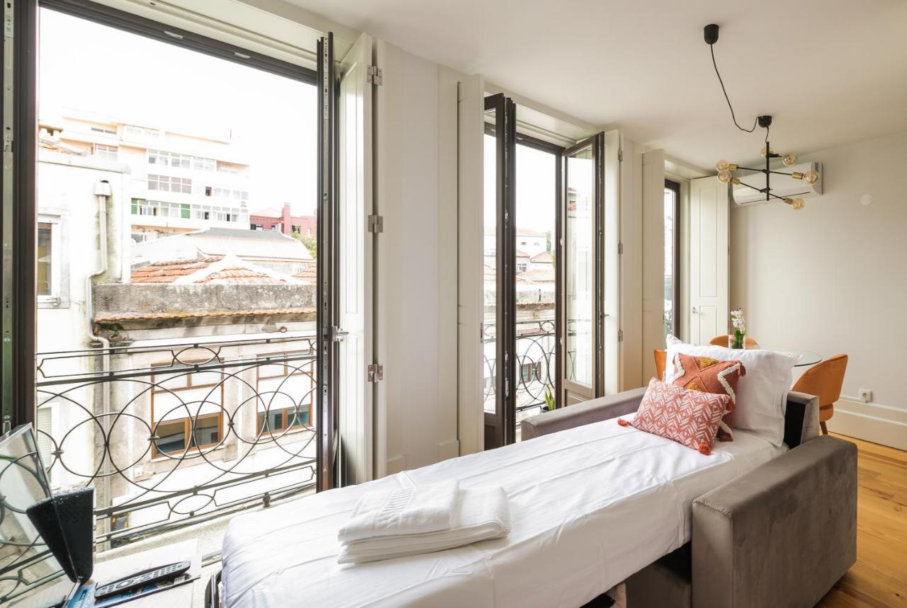 Bright Studio Near Douro River - With Balcony Porto Bagian luar foto